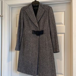 Antonio Melani wool herringbone coat in black and white. Built in belt. 4